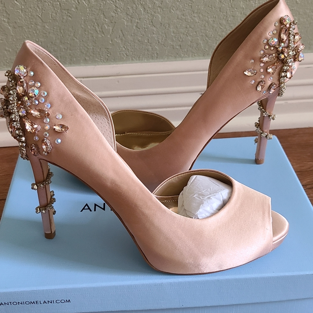 Antonio Melani heels
